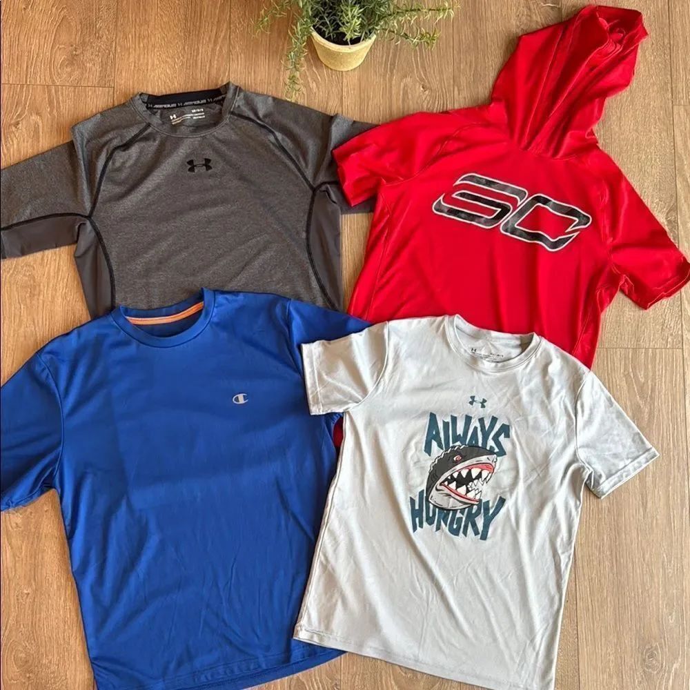 ((4 PIECE)) UNDER ARMOUR AND CHAMPION TEE BUNDLE SIZE LARGE